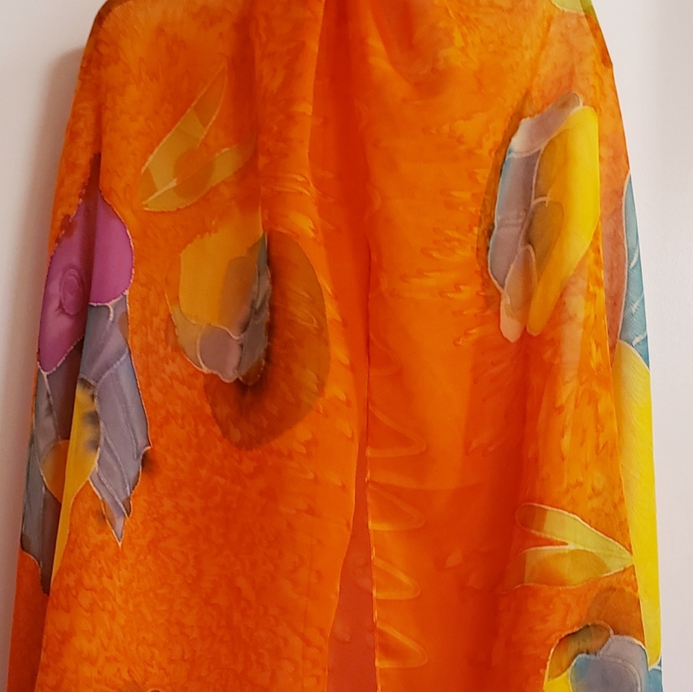 Gift idea! Semi-sheer scarf, tropical design NWOT